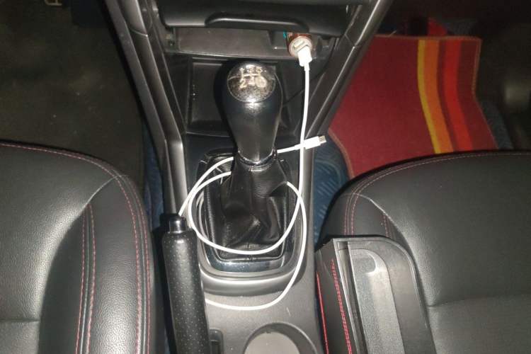 Used Chery Tiggo 3 2015 1.6L Manual Zhishang Sport Edition Gear Lever