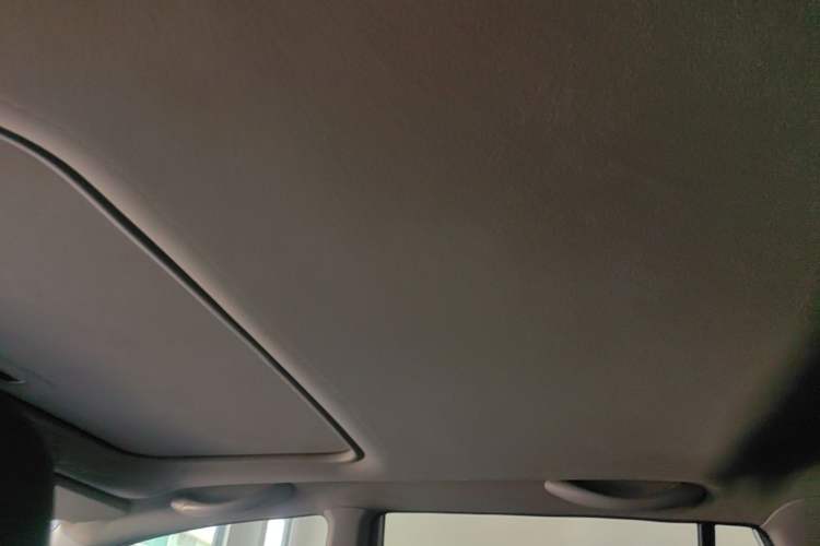 Used Chery Tiggo 3 2015 1.6L CVT ZhiShang Sport Edition Headliner