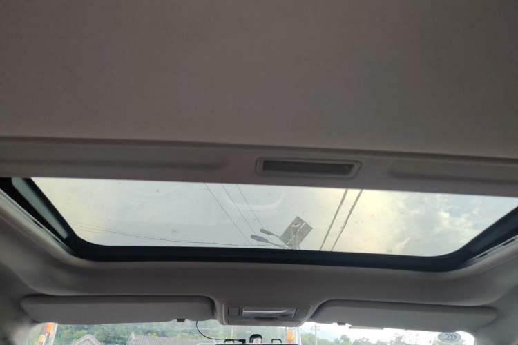 Used Chery Tiggo 3 2015 1.6L Manual Zhishang Commemorative Edition Headliner