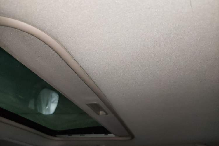 Used Chery Tiggo 3 2015 1.6L CVT ZhiShang Commemorative Edition Headliner