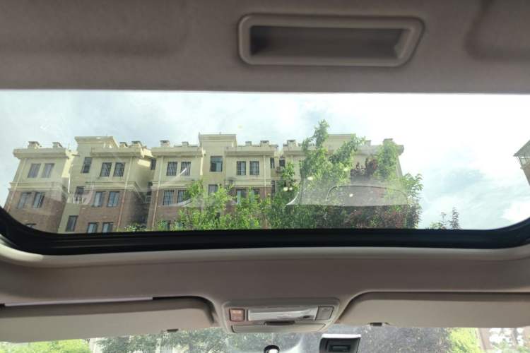 Used Chery Tiggo 3 2015 1.6L CVT ZhiShang Commemorative Edition Headliner