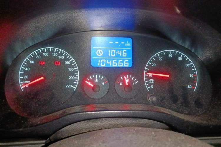 Used Chery Tiggo 3 2015 1.6L Manual Zhishang Commemorative Edition Instrument Cluster