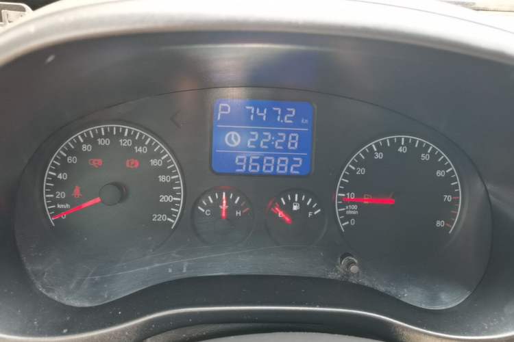 Used Chery Tiggo 3 2015 1.6L CVT ZhiShang Sport Edition Instrument Cluster