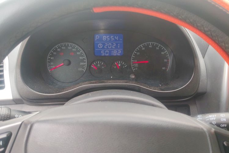 Used Chery Tiggo 3 2015 1.6L CVT ZhiShang Commemorative Edition Instrument Cluster