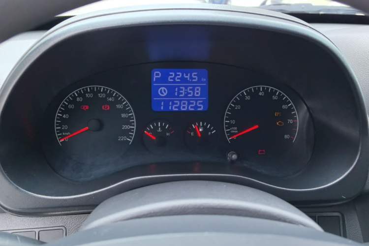 Used Chery Tiggo 3 2015 1.6L CVT ZhiShang Sport Edition Instrument Cluster