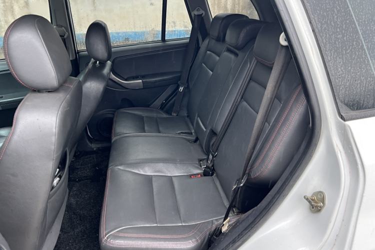 Used Chery Tiggo 3 2015 1.6L CVT ZhiShang Commemorative Edition Interior 3