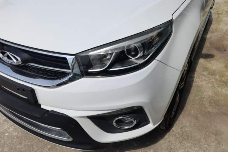 Used Chery Tiggo 3 2015 1.6L CVT ZhiShang Sport Edition Left Front Headlight