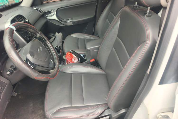 Used Chery Tiggo 3 2015 1.6L Manual Zhishang Commemorative Edition Left Front Seat