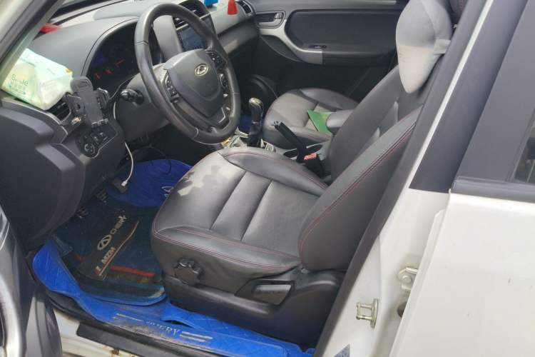 Used Chery Tiggo 3 2015 1.6L Manual Zhishang Sport Edition Left Front Seat