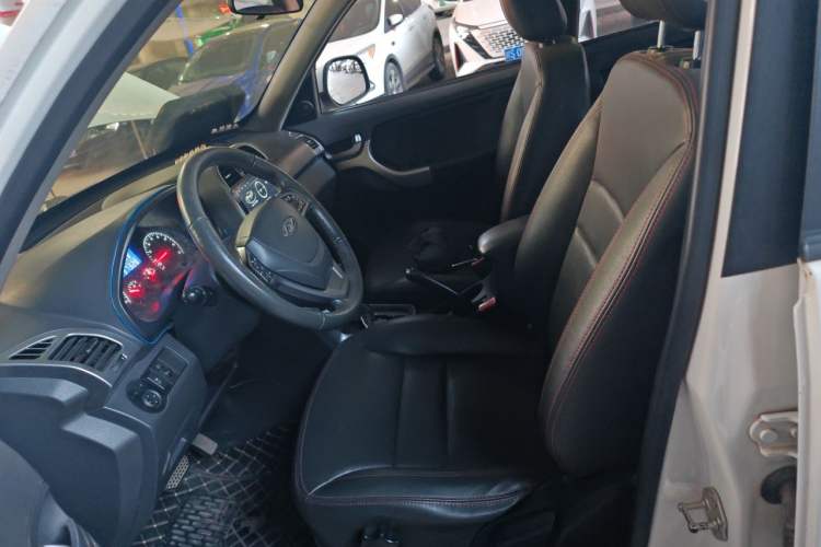 Used Chery Tiggo 3 2015 1.6L CVT ZhiShang Sport Edition Left Front Seat