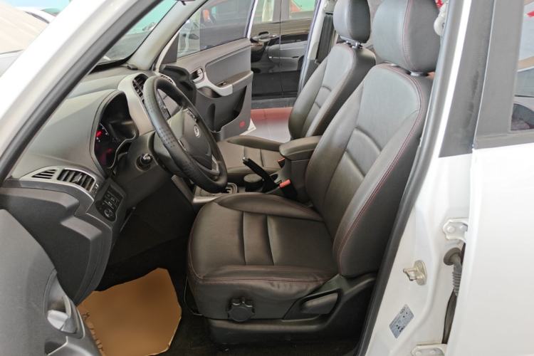 Used Chery Tiggo 3 2015 1.6L CVT ZhiShang Commemorative Edition Left Front Seat