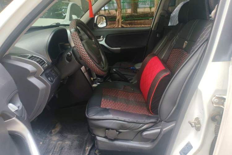 Used Chery Tiggo 3 2015 1.6L Manual Zhishang Sport Edition Left Front Seat