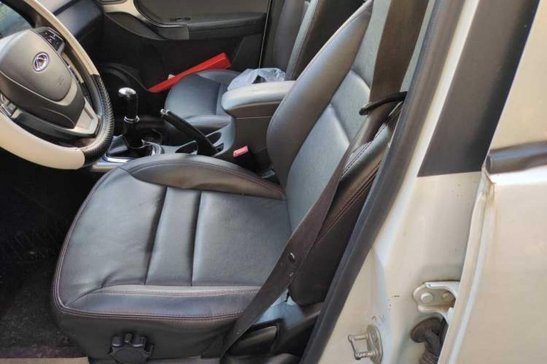 Used Chery Tiggo 3 2015 1.6L Manual Zhishang Sport Edition Left Front Seat