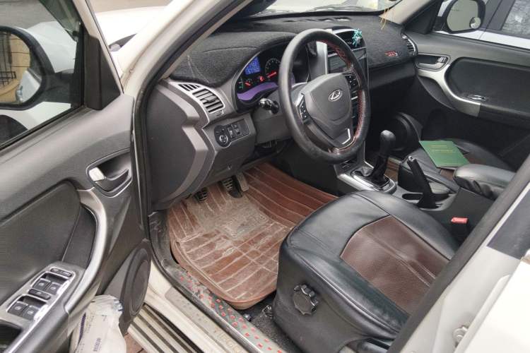 Used Chery Tiggo 3 2015 1.6L Manual Zhishang Commemorative Edition Left Front Seat