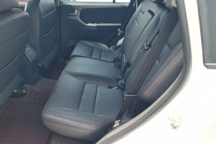 Used Chery Tiggo 3 2015 1.6L CVT ZhiShang Sport Edition Left Rear Seat