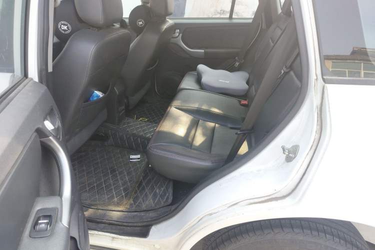 Used Chery Tiggo 3 2015 1.6L Manual Zhishang Commemorative Edition Left Rear Seat