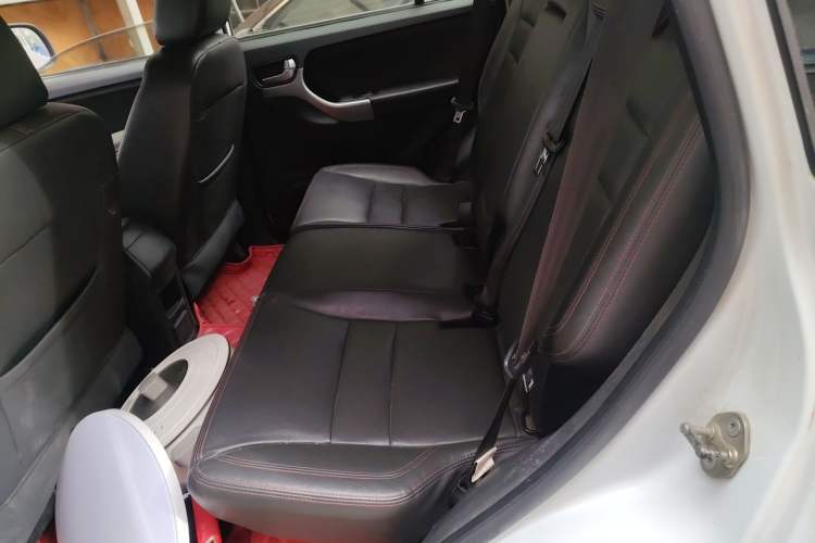 Used Chery Tiggo 3 2015 1.6L Manual Zhishang Sport Edition Left Rear Seat