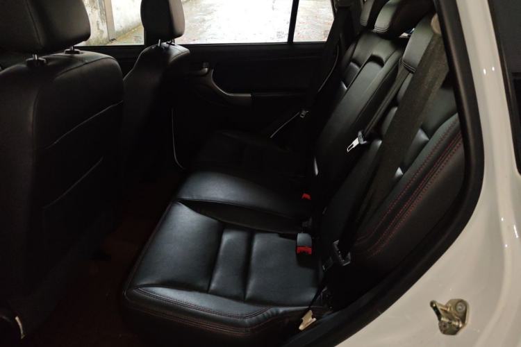 Used Chery Tiggo 3 2015 1.6L CVT ZhiShang Commemorative Edition Left Rear Seat