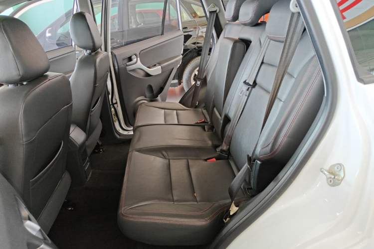 Used Chery Tiggo 3 2015 1.6L CVT ZhiShang Commemorative Edition Left Rear Seat