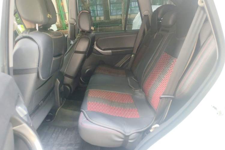 Used Chery Tiggo 3 2015 1.6L Manual Zhishang Sport Edition Left Rear Seat