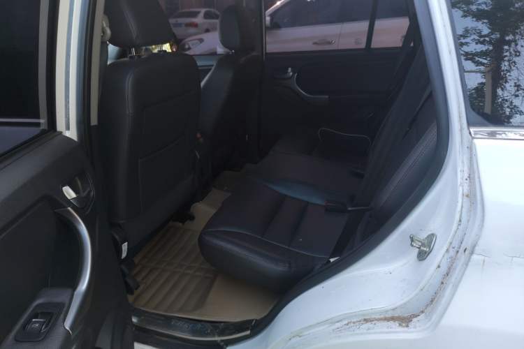 Used Chery Tiggo 3 2015 1.6L Manual Zhishang Commemorative Edition Left Rear Seat