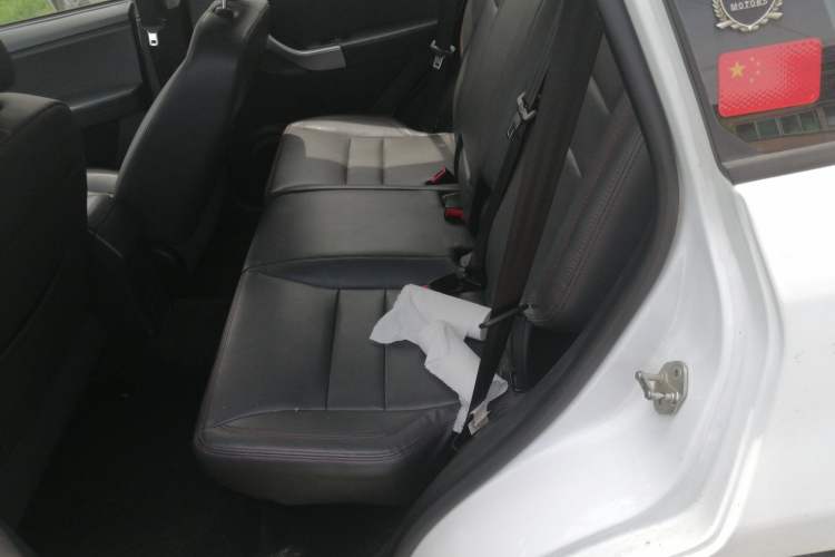 Used Chery Tiggo 3 2015 1.6L Manual Zhishang Commemorative Edition Left Rear Seat
