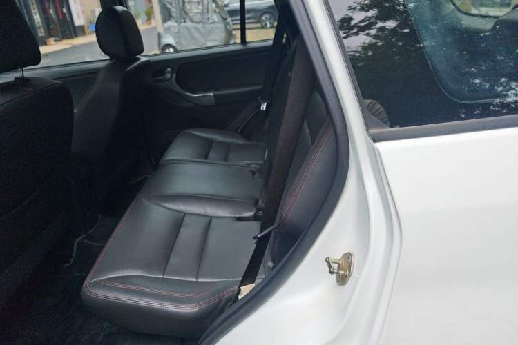 Used Chery Tiggo 3 2015 1.6L Manual Zhishang Sport Edition Left Rear Seat