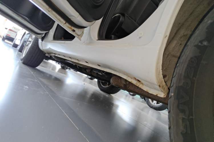Used Chery Tiggo 3 2015 1.6L CVT ZhiShang Commemorative Edition Left Side Sill