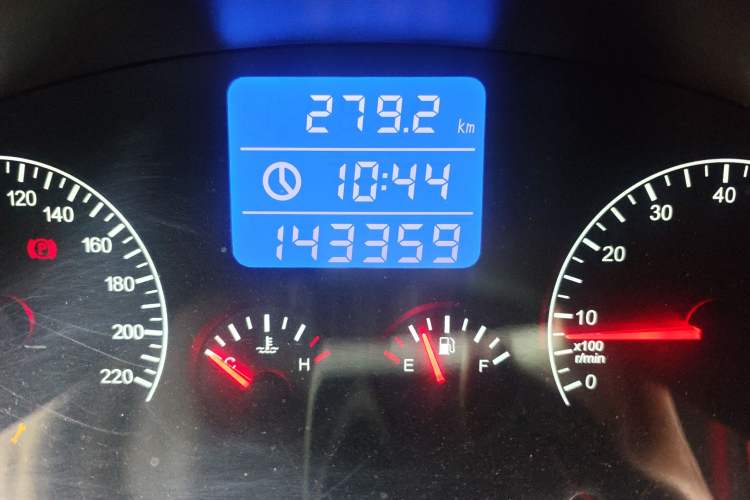 Used Chery Tiggo 3 2015 1.6L Manual Zhishang Sport Edition Odometer Close Up