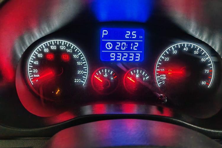 Used Chery Tiggo 3 2015 1.6L CVT ZhiShang Commemorative Edition Odometer Close Up
