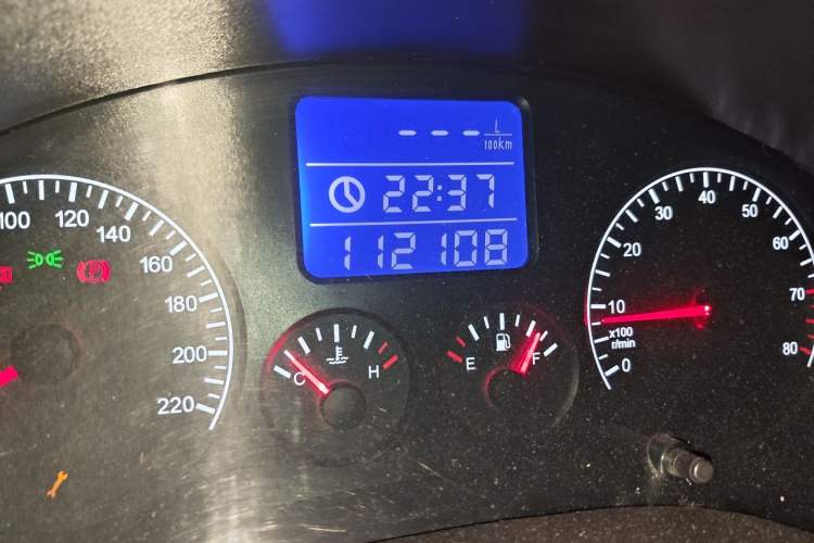 Used Chery Tiggo 3 2015 1.6L Manual Zhishang Sport Edition Odometer Close Up
