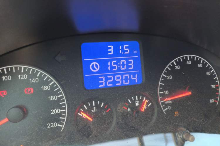 Used Chery Tiggo 3 2015 1.6L Manual Zhishang Sport Edition Odometer Close Up