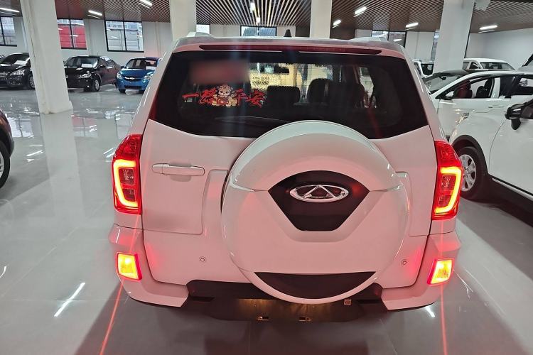 Used Chery Tiggo 3 2015 1.6L CVT ZhiShang Commemorative Edition Rear