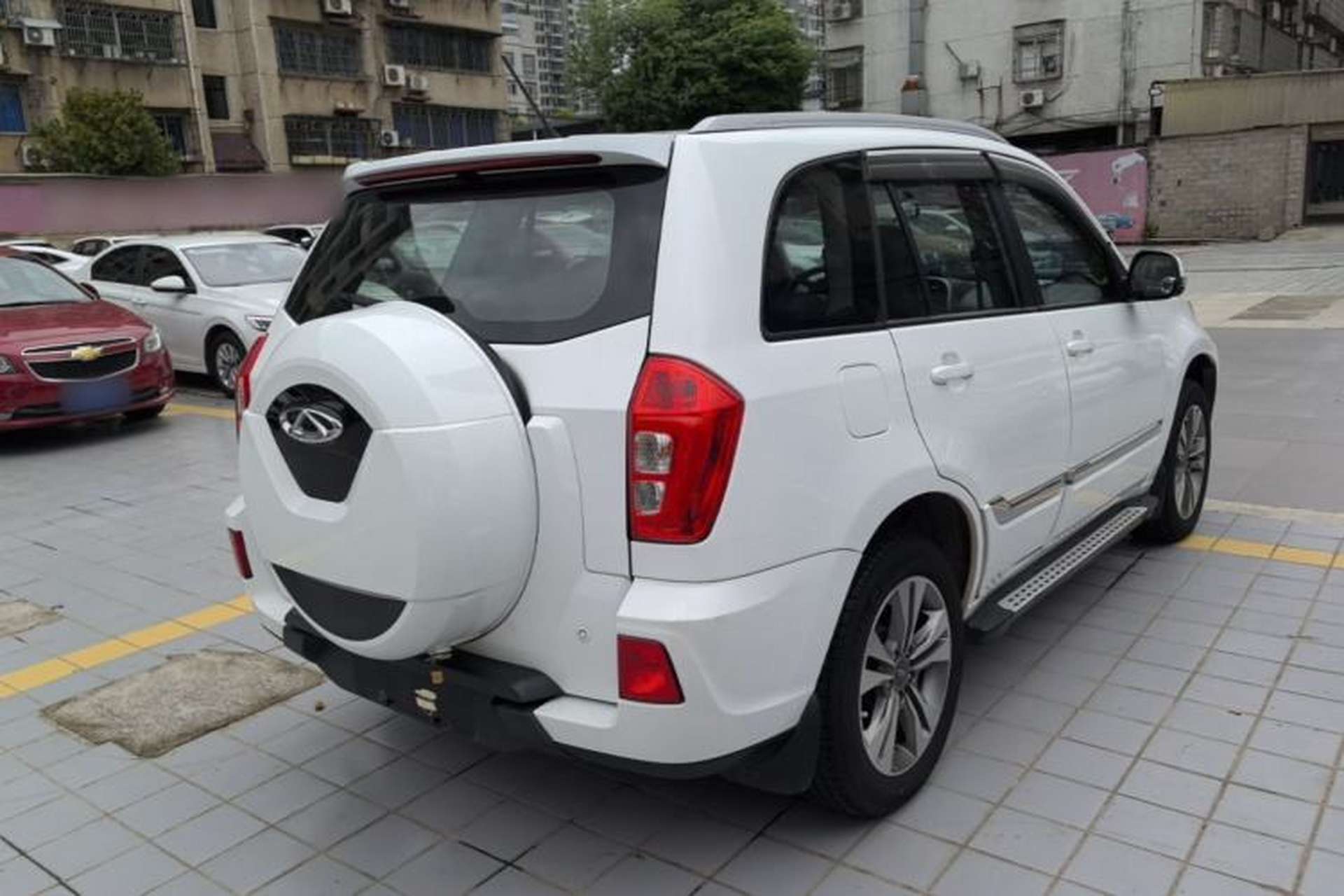 Used Chery Tiggo 3 2015 1.6L CVT ZhiShang Sport Edition Rear Right 45 Deg