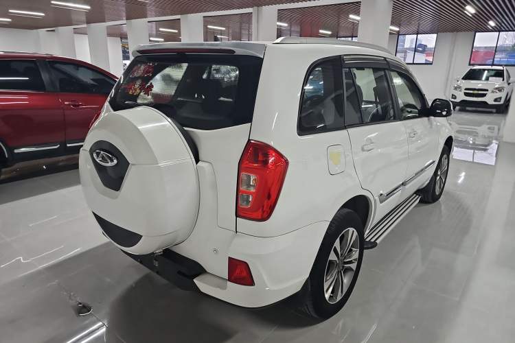 Used Chery Tiggo 3 2015 1.6L CVT ZhiShang Commemorative Edition Rear Right 45 Deg