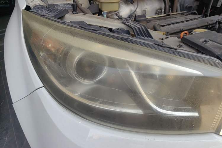 Used Chery Tiggo 3 2015 1.6L CVT ZhiShang Sport Edition Right Front Headlight