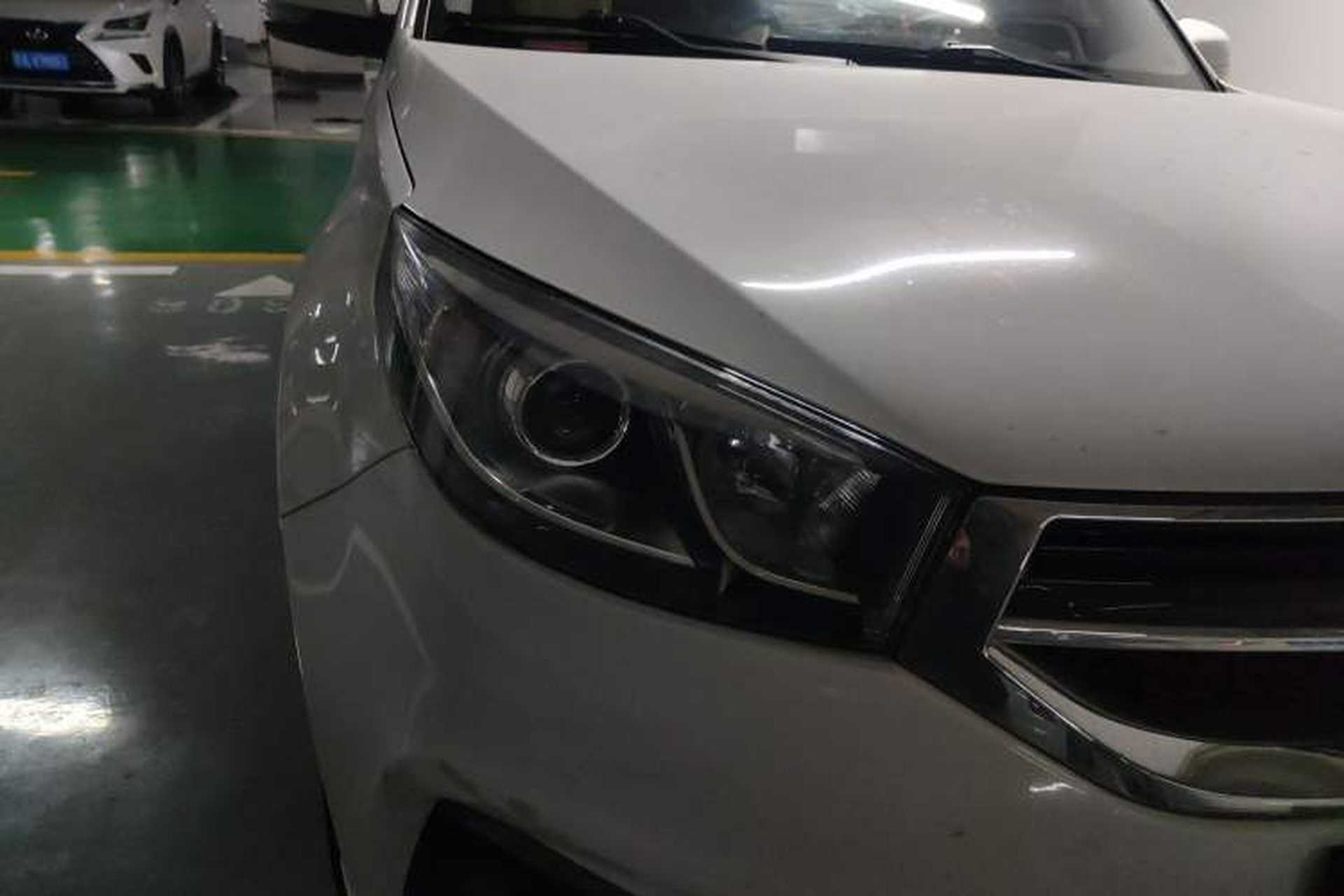 Used Chery Tiggo 3 2015 1.6L CVT ZhiShang Sport Edition Right Front Headlight