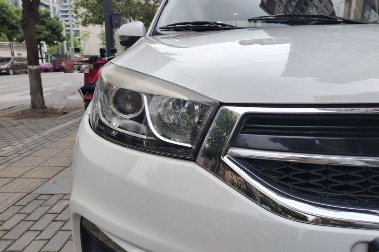 Used Chery Tiggo 3 2015 1.6L Manual Zhishang Sport Edition Right Front Headlight