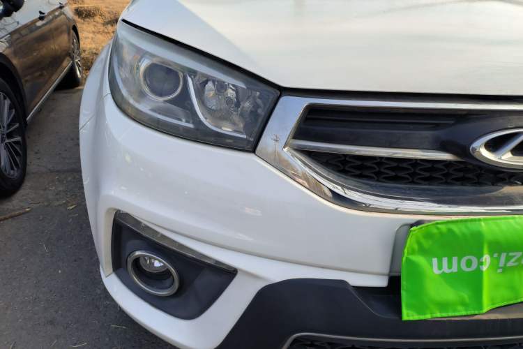 Used Chery Tiggo 3 2015 1.6L Manual Zhishang Sport Edition Right Front Headlight
