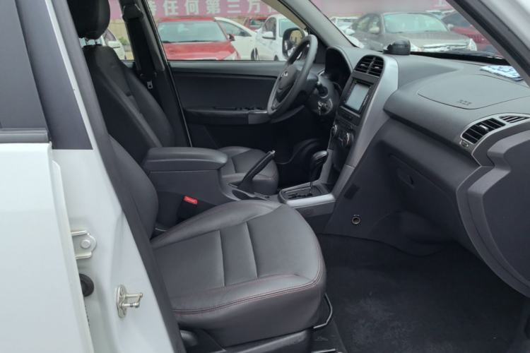 Used Chery Tiggo 3 2015 1.6L CVT ZhiShang Sport Edition Right Front Seat