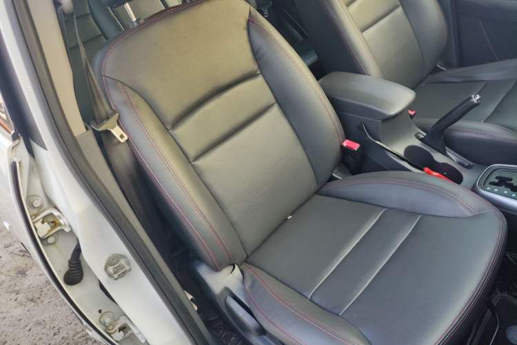 Used Chery Tiggo 3 2015 1.6L CVT ZhiShang Commemorative Edition Right Front Seat