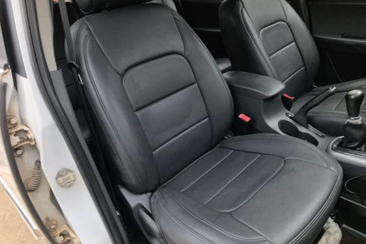 Used Chery Tiggo 3 2015 1.6L Manual Fashion Sport Edition Right Front Seat