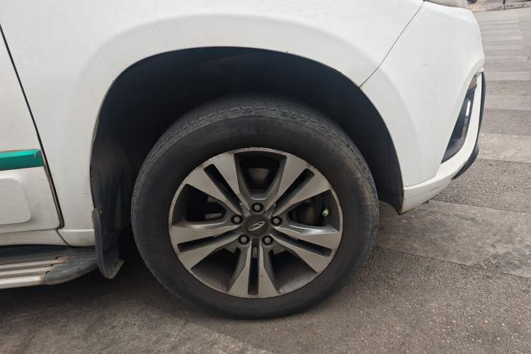 Used Chery Tiggo 3 2015 1.6L Manual Zhishang Sport Edition Right Front Wheel Hub