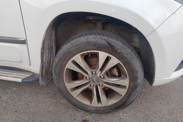 Used Chery Tiggo 3 2015 1.6L Manual Zhishang Commemorative Edition Right Front Wheel Hub