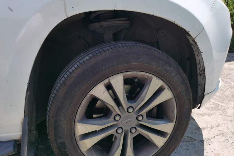 Used Chery Tiggo 3 2015 1.6L Manual Zhishang Sport Edition Right Front Wheel Hub