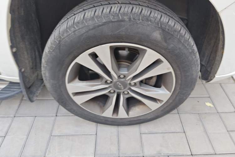 Used Chery Tiggo 3 2015 1.6L Manual Zhishang Sport Edition Right Front Wheel Hub