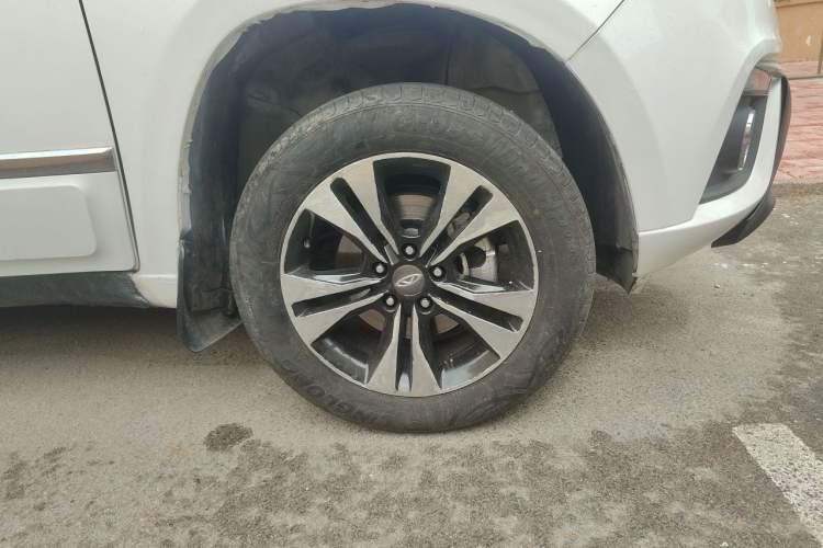 Used Chery Tiggo 3 2015 1.6L Manual Zhishang Commemorative Edition Right Front Wheel Hub