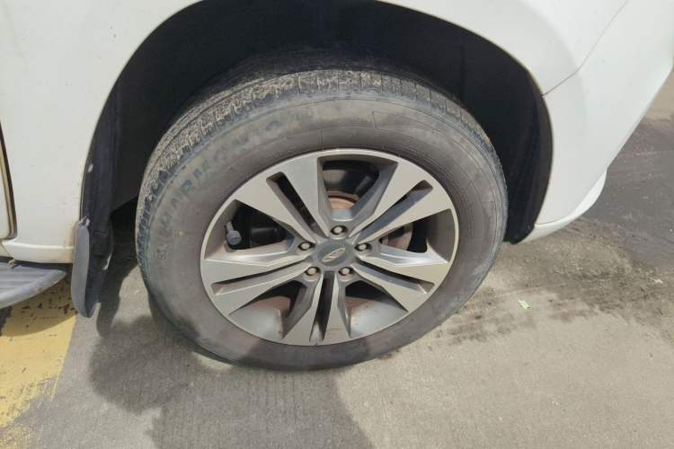 Used Chery Tiggo 3 2015 1.6L Manual Zhishang Sport Edition Right Front Wheel Hub