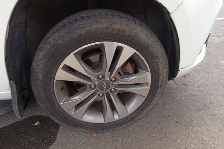 Used Chery Tiggo 3 2015 1.6L CVT ZhiShang Commemorative Edition Right Front Wheel Hub