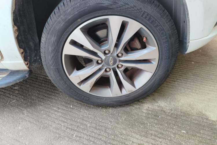 Used Chery Tiggo 3 2015 1.6L Manual Zhishang Sport Edition Right Front Wheel Hub